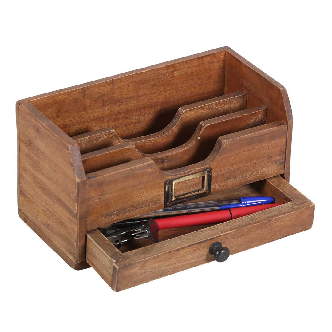 Desk organizer