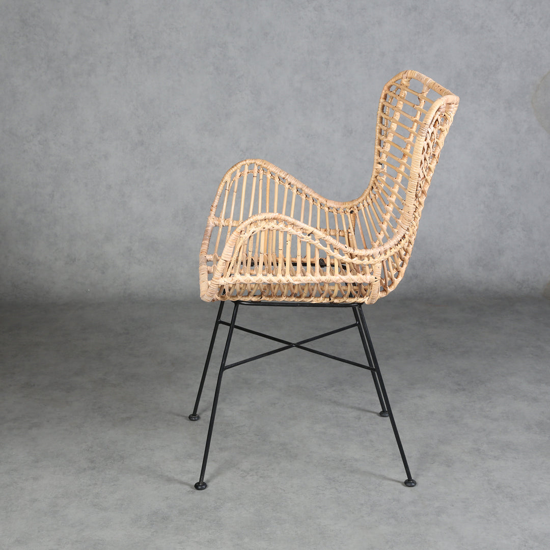 Rattan armchair Monia