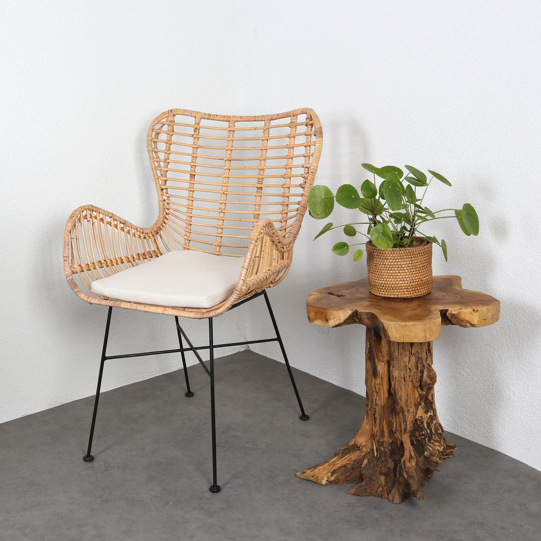 Rattan armchair Monia