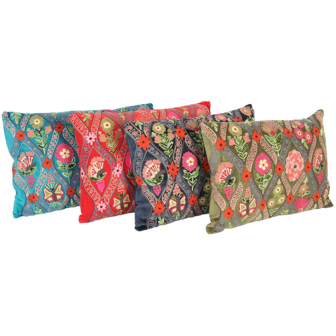 Decorative cushion Jolina embroidered