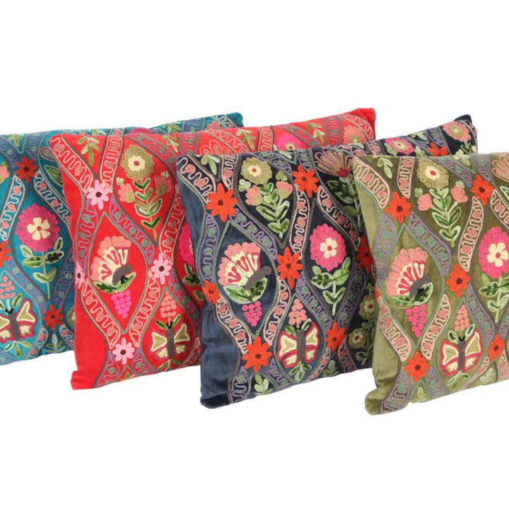 Decorative cushion Jolina embroidered
