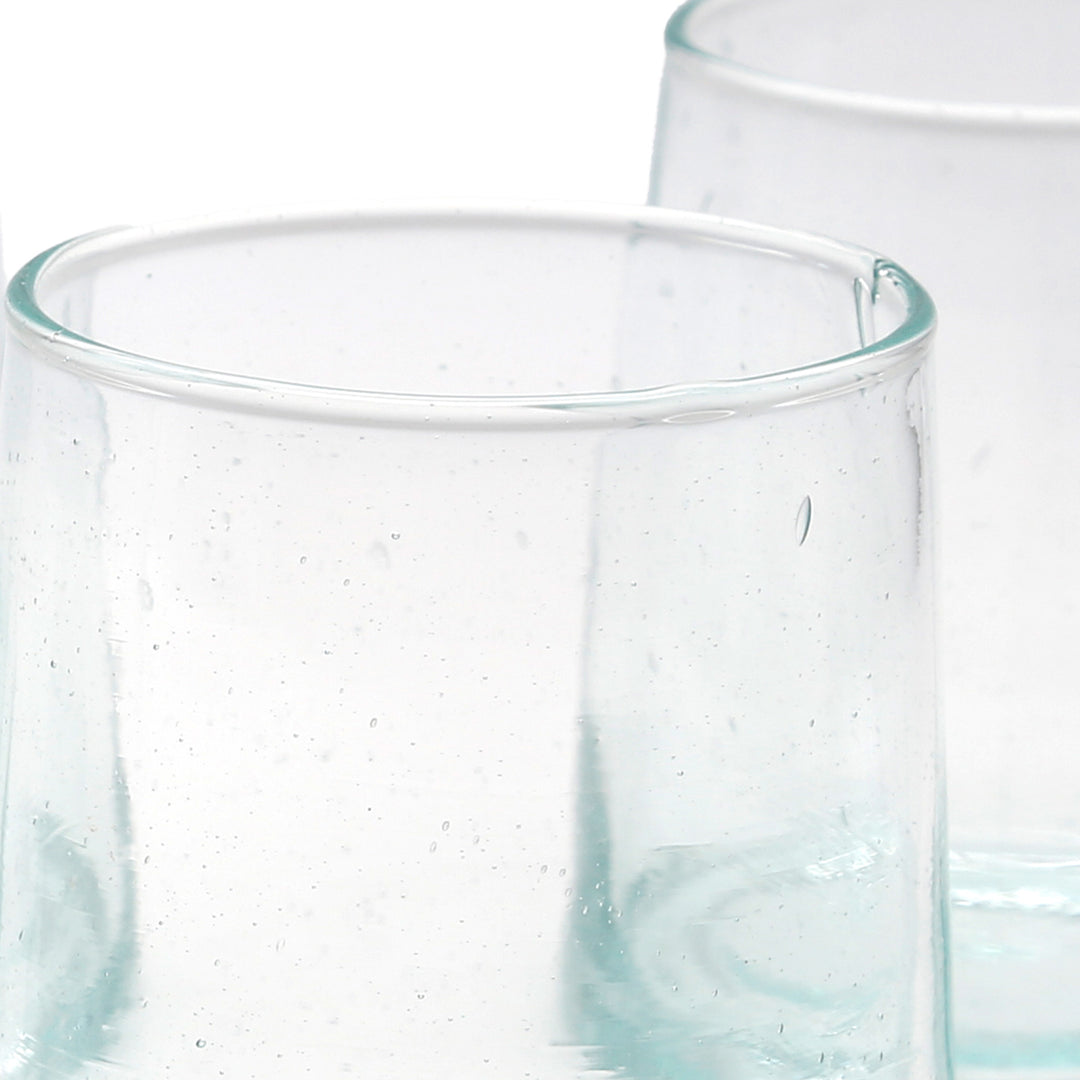 Set of 4 clear glasses - traditionally manufactured, universally applicable
