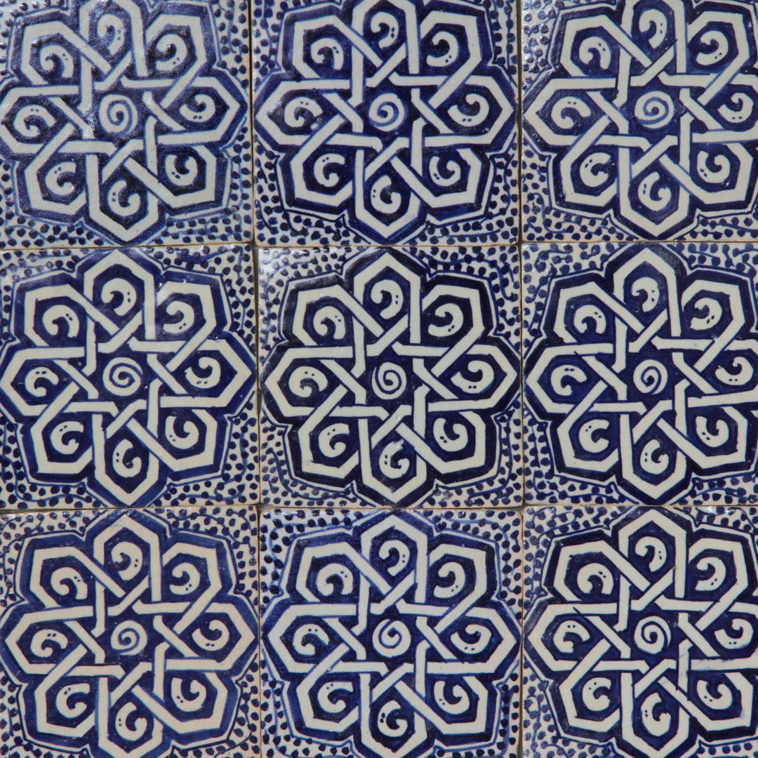 Hand painted tile 10x10 cm – blue white