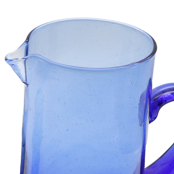 Carafe with 1 liter volume - in bright blue and with a spout