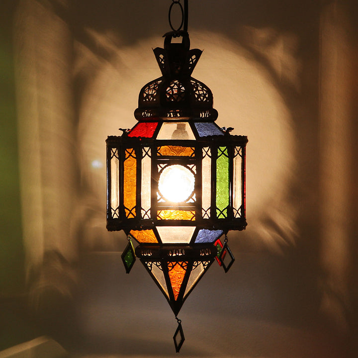 Moulawlidat hanging light