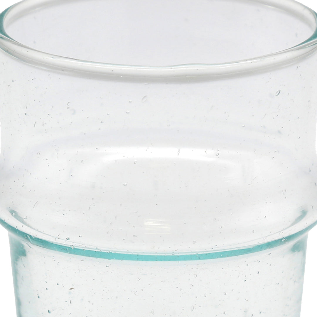 Long drink glasses made of recycled glass – hand-blown with a distinctive ring