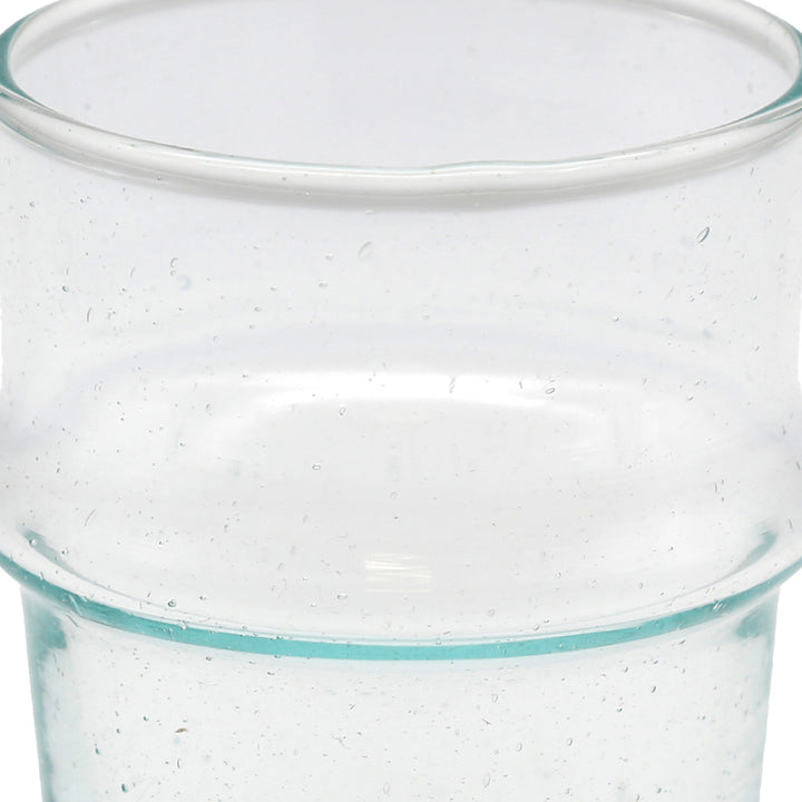 Long drink glasses made of recycled glass – hand-blown with a distinctive ring